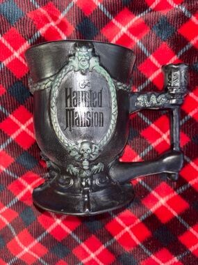 NWOB DISNEY PARKS Haunted Mansion Pedestal Gothic Coffee Mug